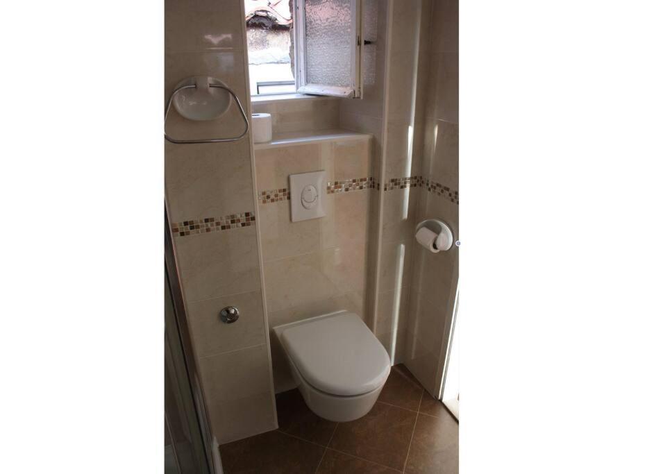 1-Bdrm With Terrace In The Old Town Apartment ดูบรอฟนิก ภายนอก รูปภาพ