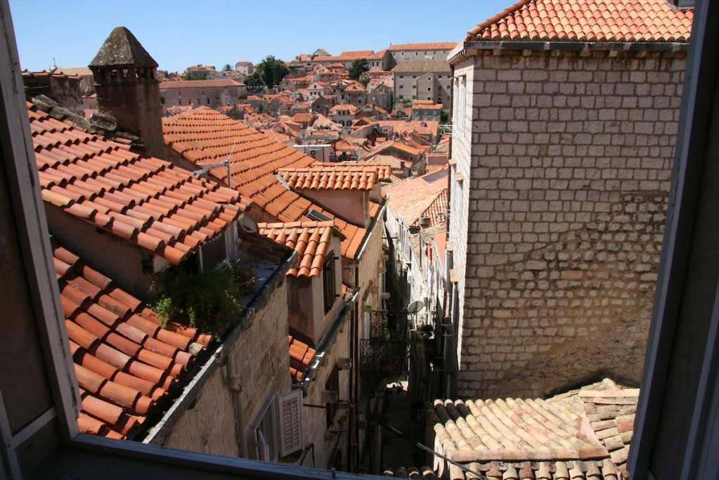 1-Bdrm With Terrace In The Old Town Apartment ดูบรอฟนิก ภายนอก รูปภาพ