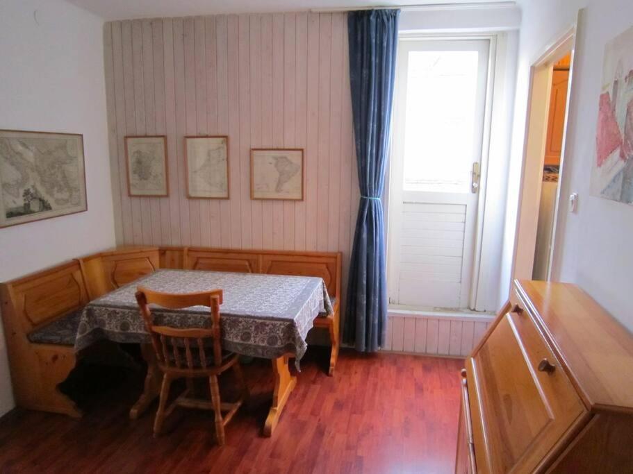 1-Bdrm With Terrace In The Old Town Apartment ดูบรอฟนิก ภายนอก รูปภาพ